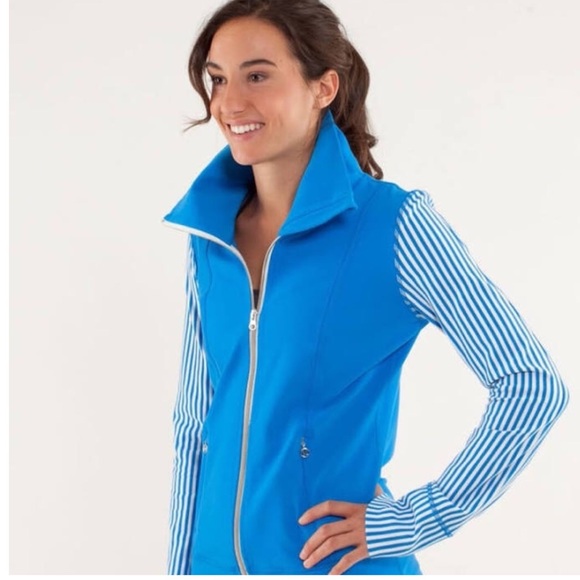 lululemon athletica Jackets & Blazers - Lululemon Daily yoga jacket, size 4